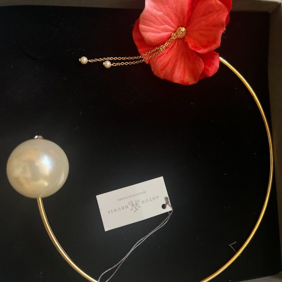 Anton Heunis Coral Red Flower And Pearl Necklace and matching bracelet - Picture 3 of 5